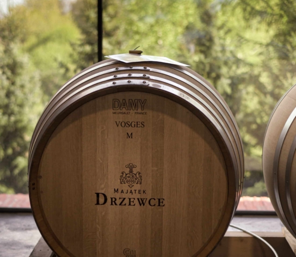 winnica majątek drzewce polskie wino