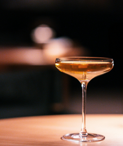 Kolacja degustacyjna „Fermentacja vs. miksologia z Cocktail Club" - 6 dań / 3 wina / 3 koktajle